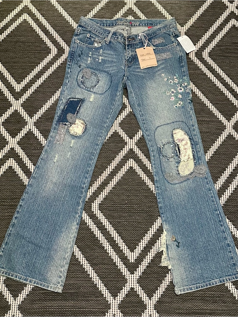 Y2K Vanilla Star Blue Embroidered Patch flare Jeans